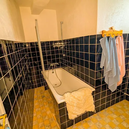 شقة Bei Goscha Mit Schlossblick برونفلس