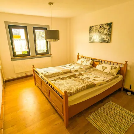 Bei Goscha Mit Schlossblick *