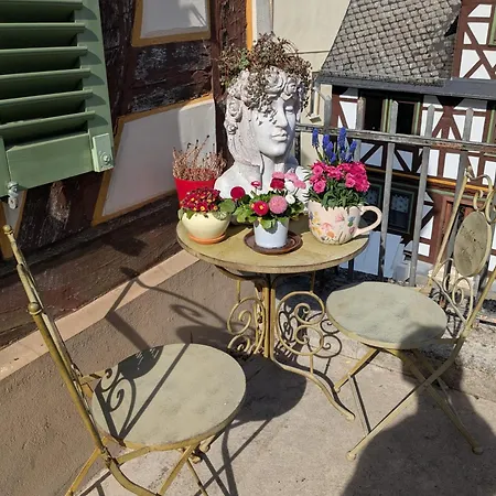 Apartment Bei Goscha Mit Schlossblick
